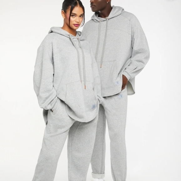 Savage X Fenty Platinum Gray Oversized Hoodie - Picture 7 of 14